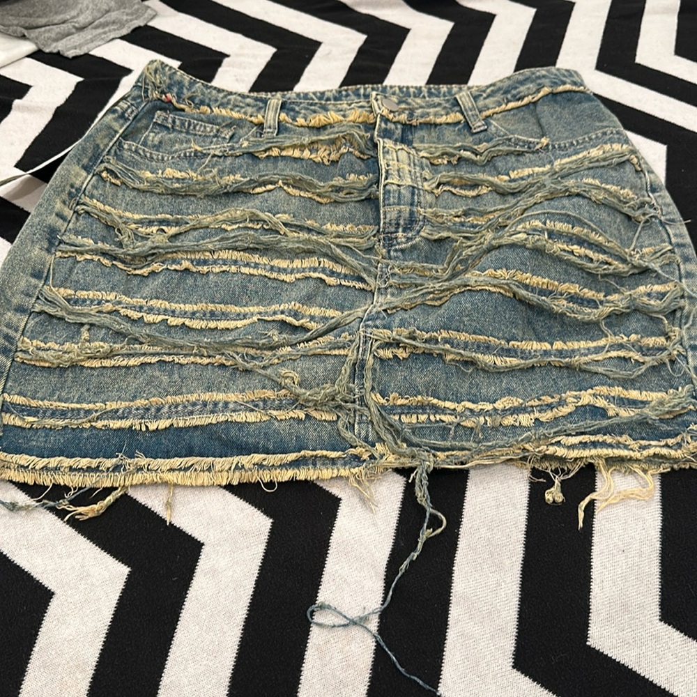 Cute denim skirt